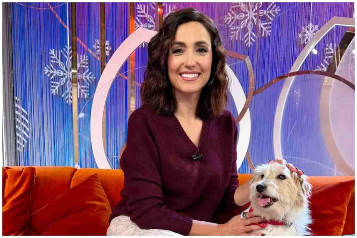 Caterina Balivo insegna l’eleganza a poco prezzo: il suo cappotto super chic costa due spiccioli Caterina Balivo incanta con il cappotto cammello