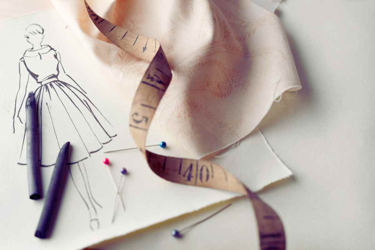 Perché i capi di Valentino adesso valgono oro