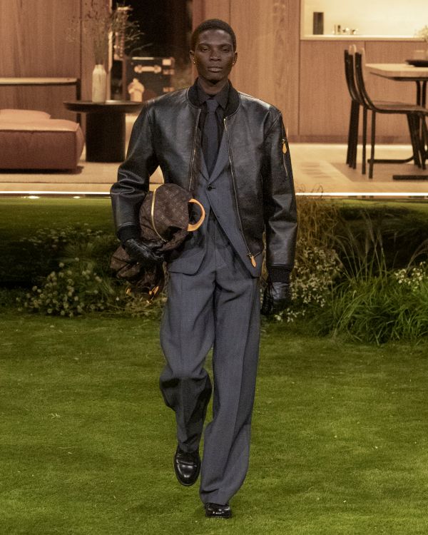Louis Vuitton Uomo Autunno-Inverno 2026: Pharrell Williams e l’idea di un lusso senza tempo