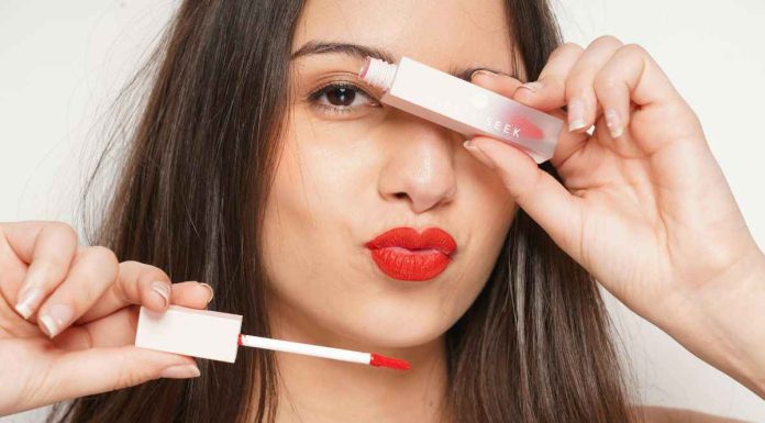 Lip combo segrete delle star: come matita e rossetto trasformano le tue labbra in pochi step rossetto combo labbra 2026