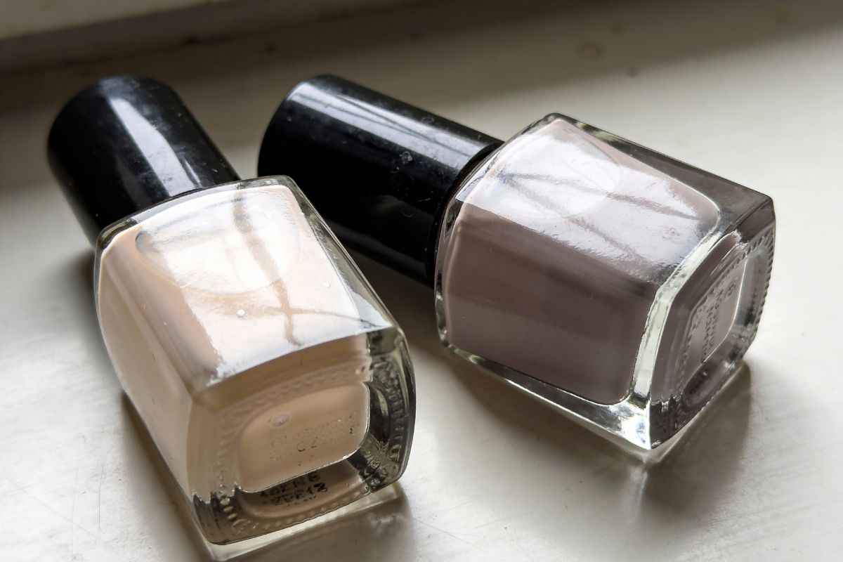 addio smalto rosso: le nuove tendenze nails 2026