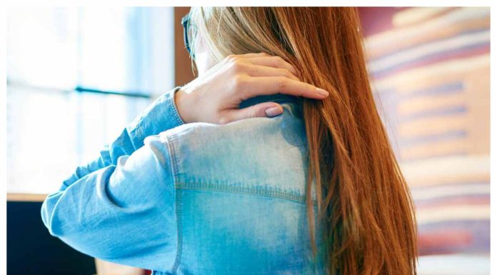 Da quando faccio queste cose, i miei capelli sono lunghissimi: niente prodotti o trattamenti costosi capelli lunghi curati