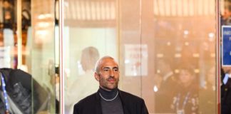 Luchè ha indossato un look Louis Vuitton al green carpet del 76° Festival della Canzone Italiana Luchè ha indossato un look Louis Vuitton al green carpet del 76° Festival della Canzone Italiana