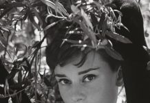 Audrey Hepburn: la biografia definitiva firmata dal figlio Sean Audrey Hepburn la biografia definitiva scritta dal figlio Sean