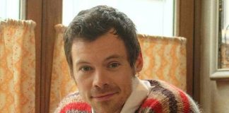 Harry Styles wears CELINE Harry Styles wearing CELINE for the Zane Lowe Interview