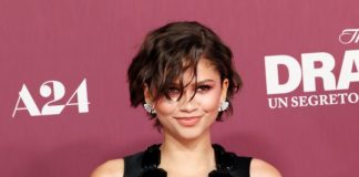 Zendaya wears High Jewelry Louis Vuitton to “The Drama” Premiere in Rome Zendaya wears High Jewelry Louis Vuitton to “The Drama” Premiere in Rome