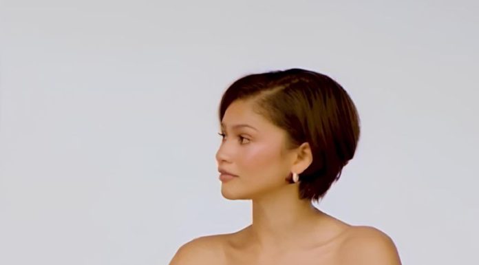 Zendaya in GENNY Zendaya in GENNY during her Press Interview for the new Movie The Drama