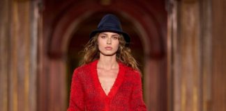 A tale of two cities. For the Louis Vuitton Cruise 2027 collection, Nicolas Ghesquière forges connection - between the distinct identities and realities of Paris and New York, and between the cities within that city, its dichotomies, its dualities. 