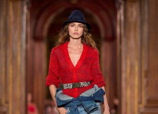 Louis Vuitton Cruise 2027 Fashion Show A tale of two cities. For the Louis Vuitton Cruise 2027 collection, Nicolas Ghesquière forges connection - between the distinct identities and realities of Paris and New York, and between the cities within that city, its dichotomies, its dualities.