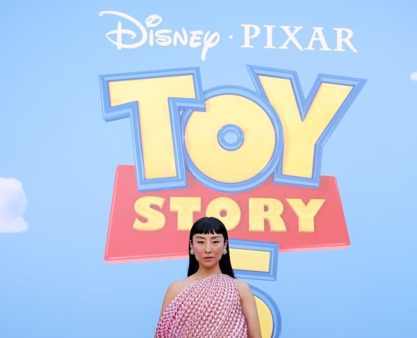 Greta Lee Wore Dior Haute Couture To The ‘Toy Story 5’ LA Premiere Greta Lee Wore Dior Haute Couture To The ‘Toy Story 5’ LA Premiere