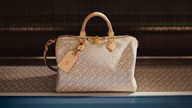 Louis Vuitton Monogram Emblème