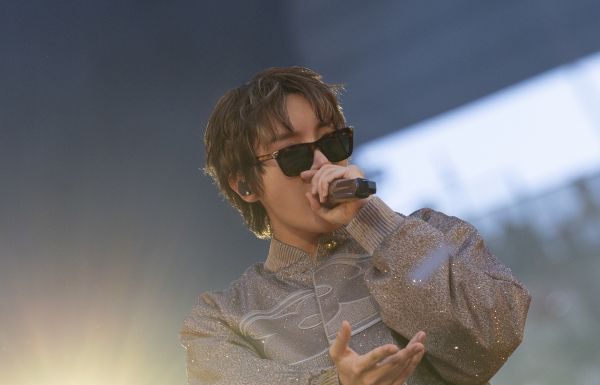 j-hope wears custom Louis Vuitton to the BTS World Tour ‘Arirang’ in Paris j-hope wears custom Louis Vuitton to the BTS World Tour ‘Arirang’ in Paris