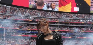 Lisa Wears BOYY Bag at FIFA World Cup Match Los Angeles