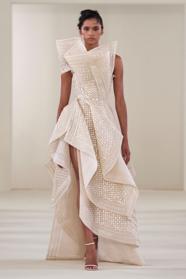 Rami Al Ali Couture presents the Fall/Winter 2026–2027 Couture Collection.