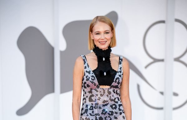 Jewel in Genny to the 83rd Venice International Film Festival Opening Ceremony Jewel in Genny to the 83rd Venice International Film Festival Opening Ceremony