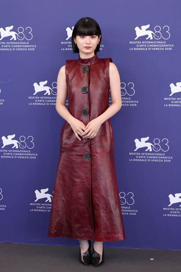 AJU MAKITA WEARS LOUIS VUITTON TO “LOOK BACK” PHOTOCALL DURING THE 83RD VENICE INTERNATIONAL FILM FESTIVAL