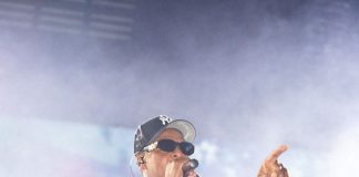 Jay-Z wears custom Louis Vuitton to his concert in Paris Jay-Z wears custom Louis Vuitton to his concert in Paris