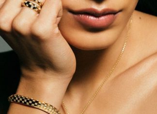 Louis Vuitton introduces new fine jewelry pieces to the Le Damier de Louis Vuitton Collection Louis Vuitton introduces new fine jewelry pieces to the Le Damier de Louis Vuitton Collection