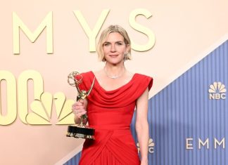 Rhea Seehorn wins “Outstanding Lead Actress in a Drama Series” in custom Louis Vuitton at the 78th Primetime Emmy Awards Rhea Seehorn wins “Outstanding Lead Actress in a Drama Series” in custom Louis Vuitton at the 78th Primetime Emmy Awards
