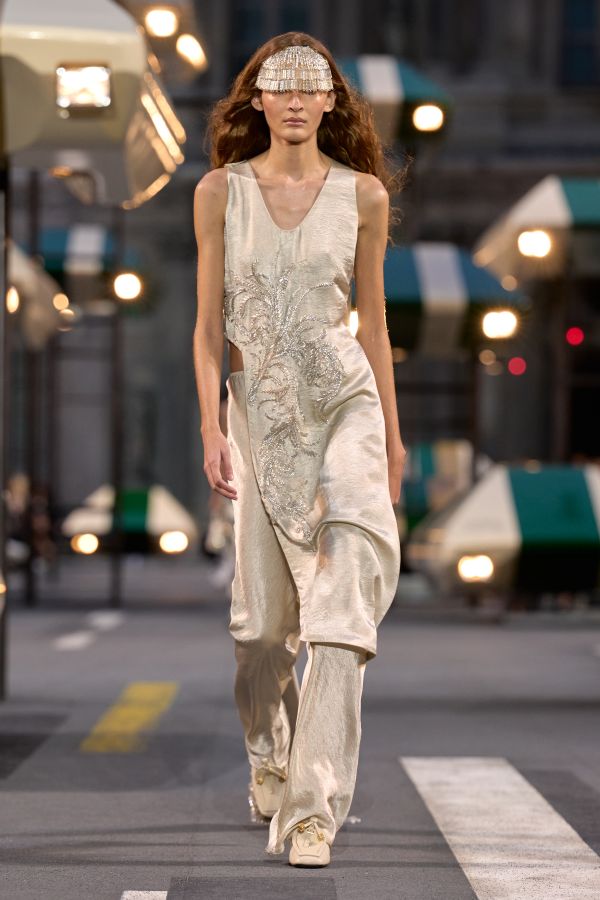 Nicolas Ghesquière presents his Louis Vuitton Spring-Summer 2027 Collection live from Paris.