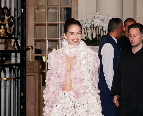 Dior presents Rosalía Dior presents Rosalía